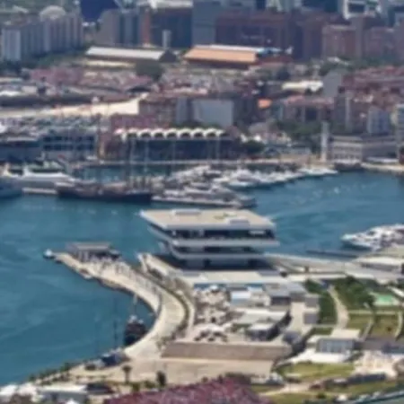 Loft En La Ciudad De Ciencias Y Cerca De La Playa Lägenhet