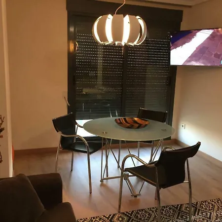 Loft En La Ciudad De Ciencias Y Cerca De La Playa Appartement *