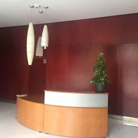 Loft En La Ciudad De Ciencias Y Cerca De La Playa *